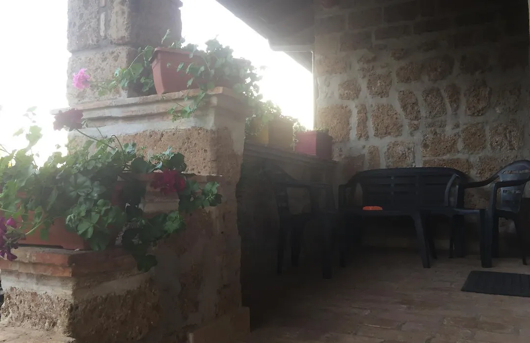 Agriturismo Casale Loreto-1